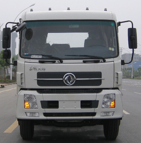 楚胜牌CSC5120GXWD4型吸污车