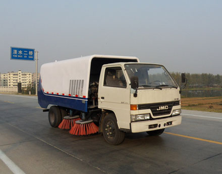 楚胜牌CSC5060TSLJ4型扫路车