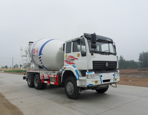 楚胜牌CSC5251GJBZ型混凝土搅拌运输车