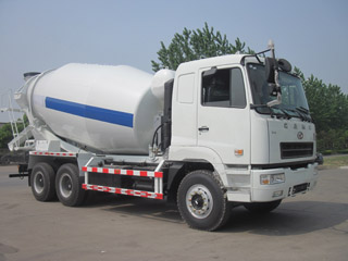 楚胜牌CSC5250GJBH12型混凝土搅拌运输车