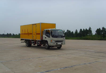 江淮牌HFC5122XQYK1R1T型爆破器材运输车