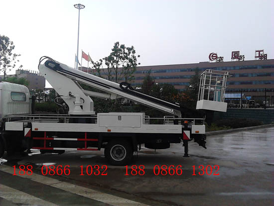 东风多利卡新型高空作业车