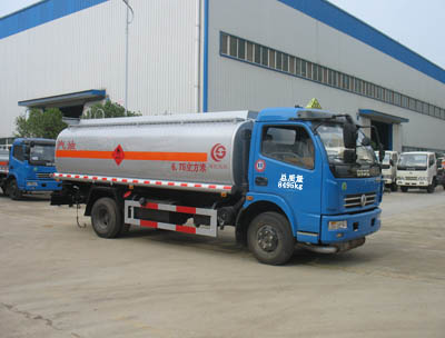 国四油罐车--楚胜牌CSC5080GYY4型运油车