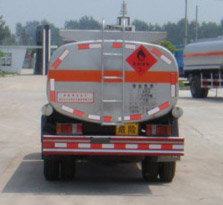 国四排放江铃5方加油车