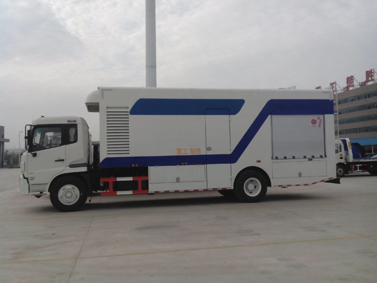 移动电源车