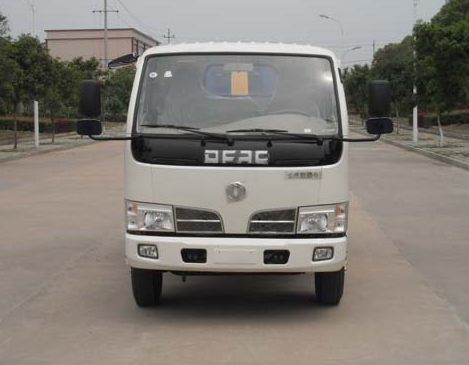 4吨东风多利卡加油车