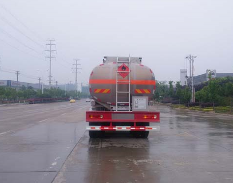 红岩前四后八铝合金运油车