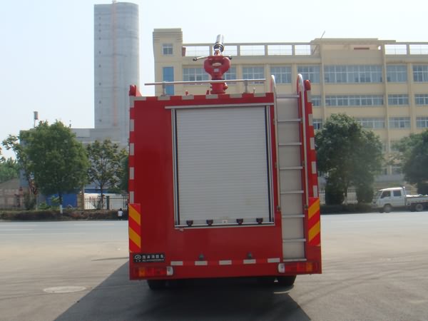 重汽泡沫消防车