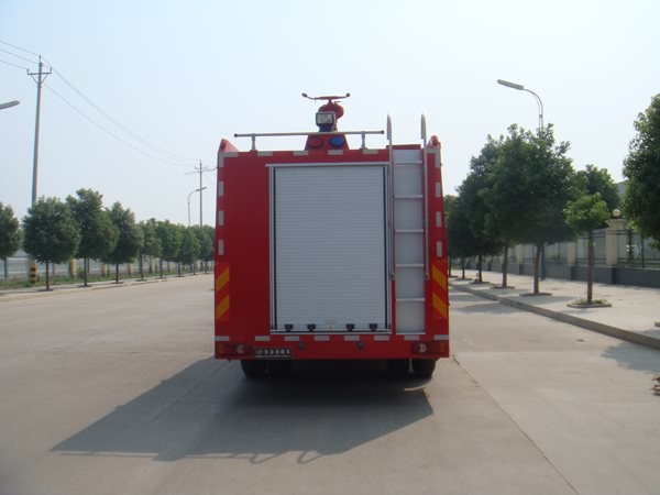 东风泡沫消防车