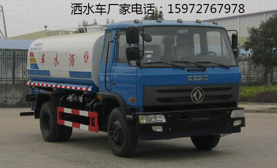 洒水车图片