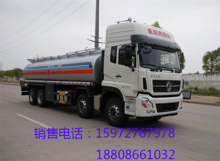 东风天龙前四后八铝合金油罐车