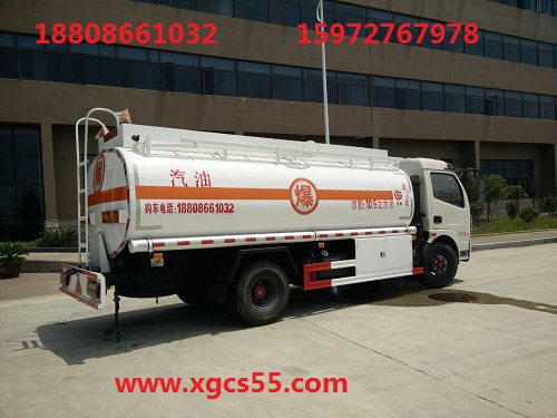 国五东风8吨加油车