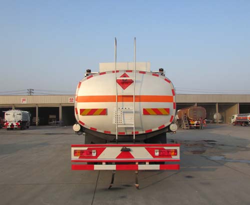 24吨解放J6前四后八油罐车