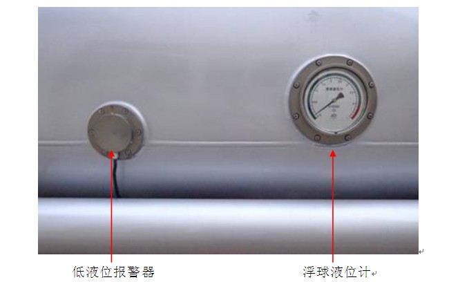 飞机加油车图片