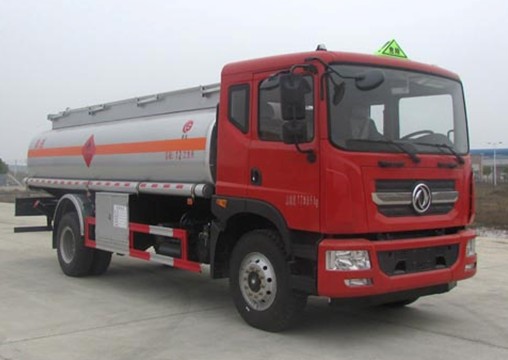 11吨东风多利卡D9加油车