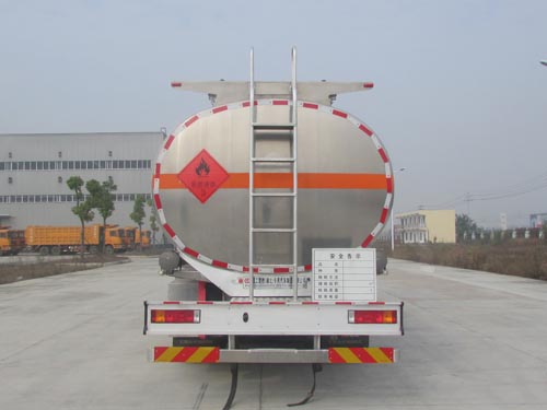 28吨陕汽铝合金油罐车