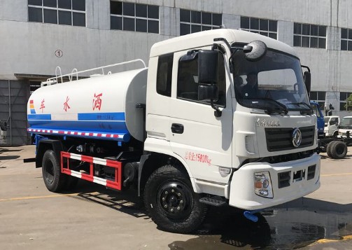 东风专底12吨洒水车