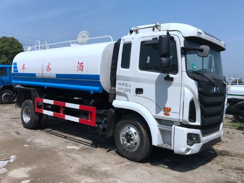 江淮格尔发12吨洒水车