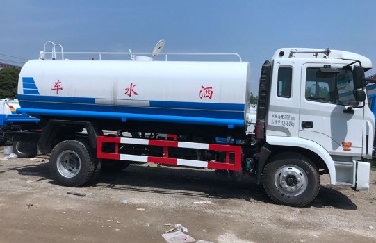 江淮格尔发12吨洒水车