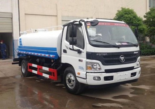 福田欧马可5吨洒水车