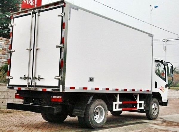 国五解放虎V4.2米冷藏车