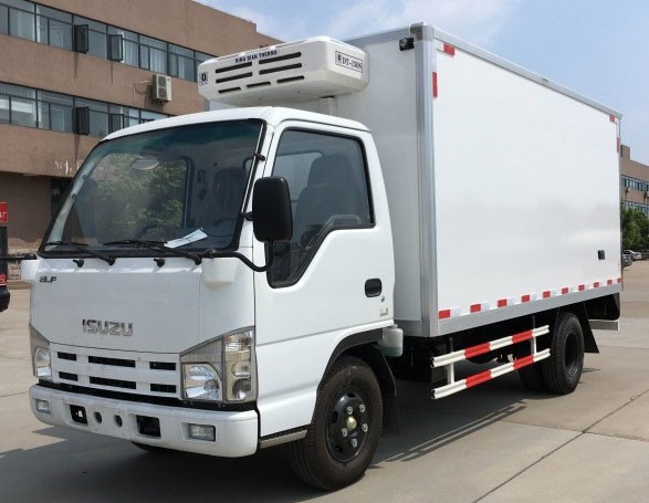 庆铃五十铃100P国五4.2米冷藏车
