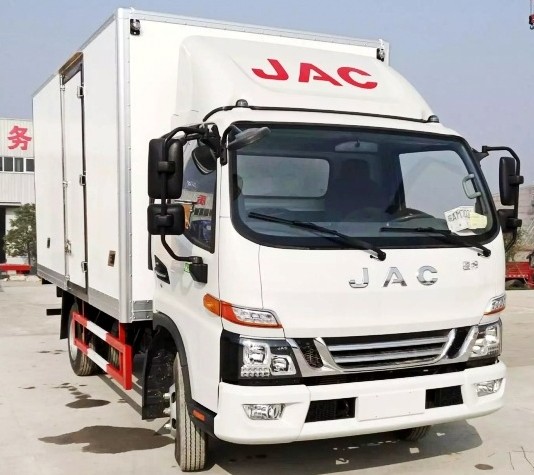 国五江淮骏铃单排5.2米冷藏车