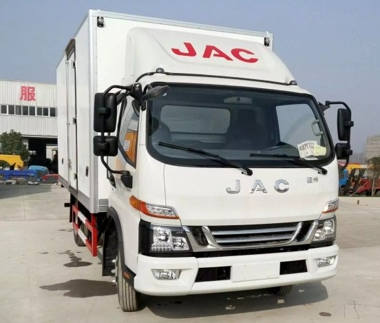 江淮骏铃V5国五4.2米冷藏车