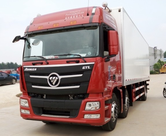 福田欧曼GTL小三轴9.6米冷藏车