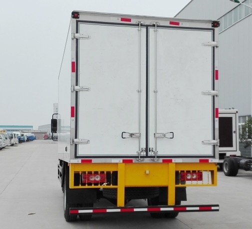 国五福田奥铃5.1米冷藏车