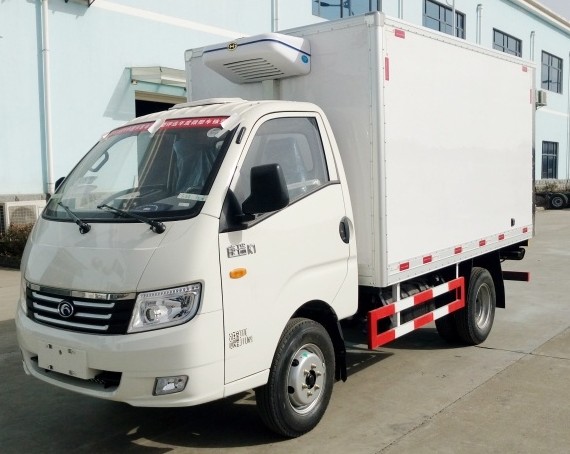 福田康瑞K1国五3.5米冷藏车