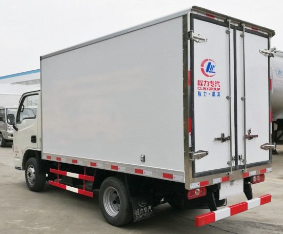 国五跃进小福星3.26米冷藏车