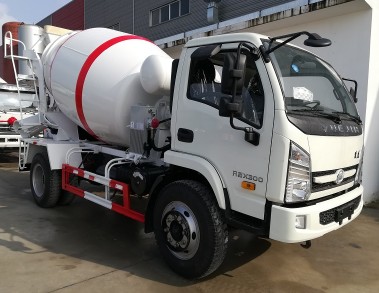上汽跃进搅拌车