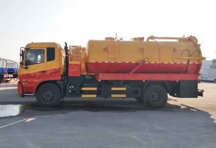 东风天锦高压清洗吸污车