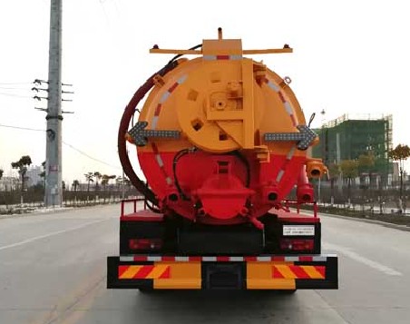 东风天锦高压清洗吸污车