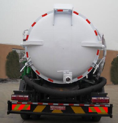 江淮格尔发12方吸污车