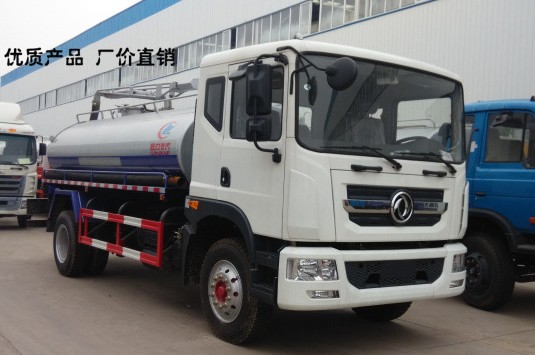 东风多利卡D9 12方吸粪车