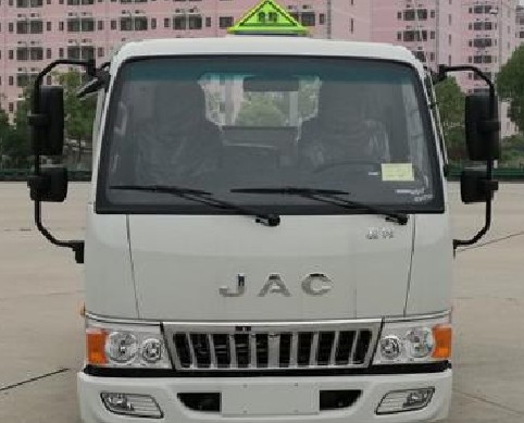 江淮骏铃4.14米气瓶运输车（厢式）
