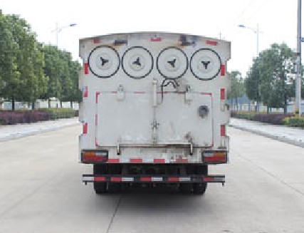 大运吸尘车