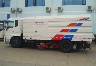 东风天锦扫路车