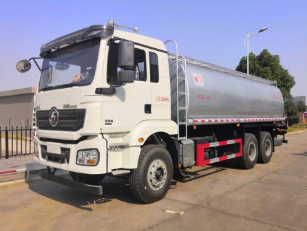 陕汽德龙新M3000后双桥供液车