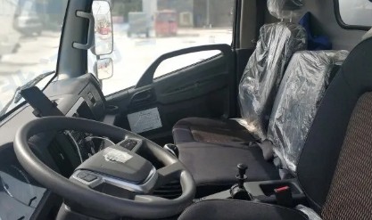 国五解放易燃气体厢式运输车