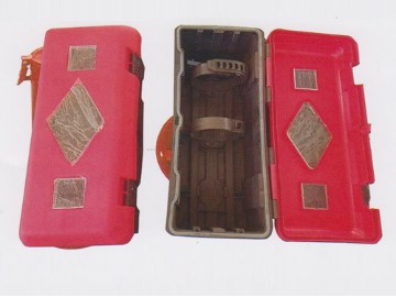4-8公斤塑料灭火器箱