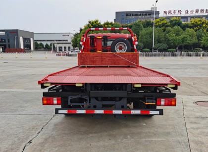 国六重汽豪沃蓝牌清障车