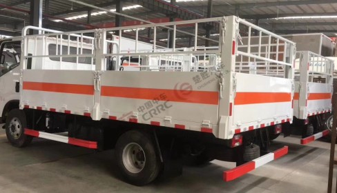 国六跃进C500蓝牌4.2米气瓶运输车_湖北楚胜汽车