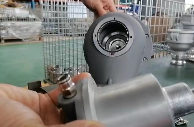 油罐车海底阀更换气缸操作顺序