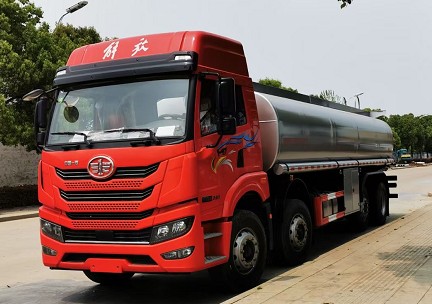 国六解放捍威前四后六普通液体运输车_SCS5310GPGCA6型普通液体运输车