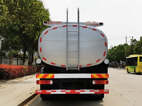 国六解放捍威前四后六普通液体运输车_SCS5310GPGCA6型普通液体运输车