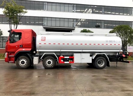 力神牌国五东风柳汽乘龙前四后四供液车_SLS5253TGYL5型供液车