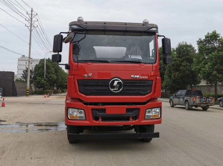 陕汽德龙后双桥供液车_润知星牌SCS5256TGYSX型供液车